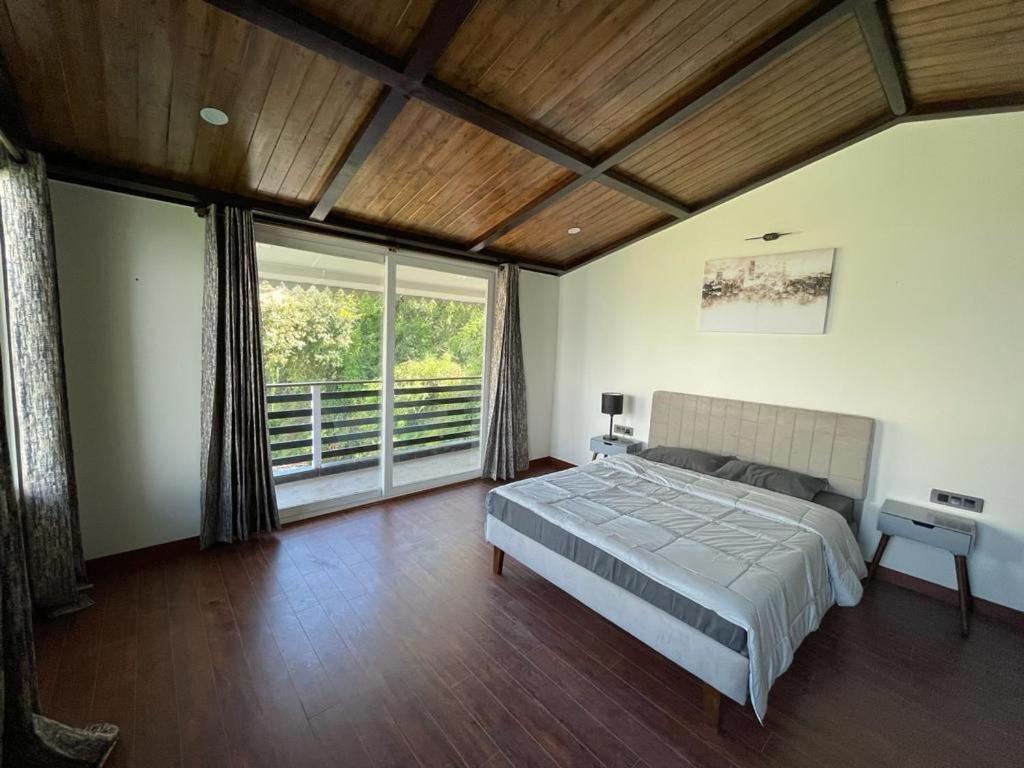 The Sky House Villa Mussoorie Eksteriør billede